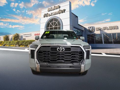 Used 2025 Toyota Tundra SR5 image 11