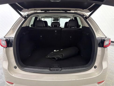 Used 2025 MAZDA CX-5 AWD 2.5 S w/ Preferred Package image 19