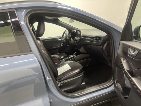 Used 2025 Ford Escape ST-Line image 26