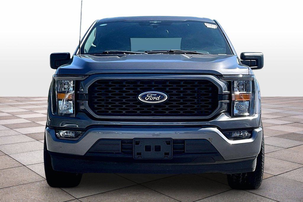Used 2023 Ford F150 XL w/ STX Appearance Package RWD image 3