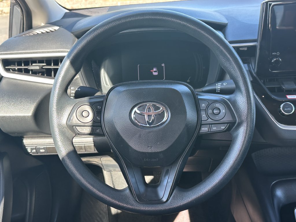 Used 2026 Toyota Corolla LE FWD image 19