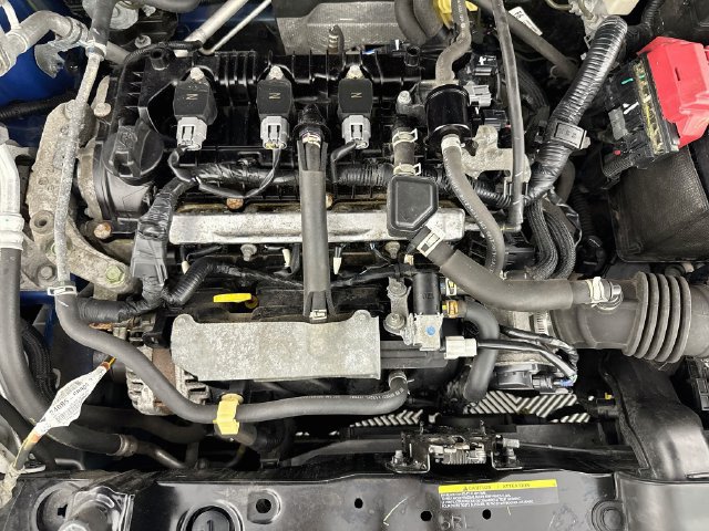 Used 2022 Nissan Kicks S FWD image 40
