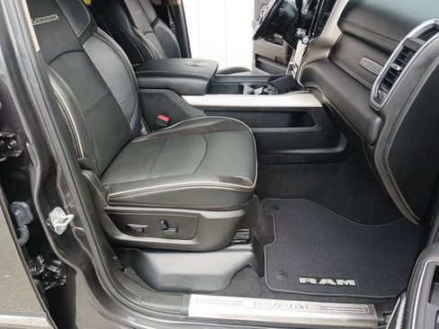 Used 2019 RAM 3500 Laramie AWD/4WD image 37