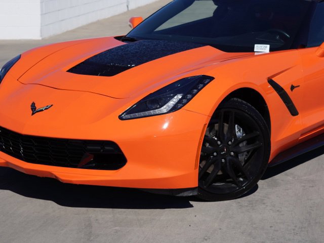 Used 2018 Chevrolet Corvette Stingray Convertible w/ 1LT RWD image 10