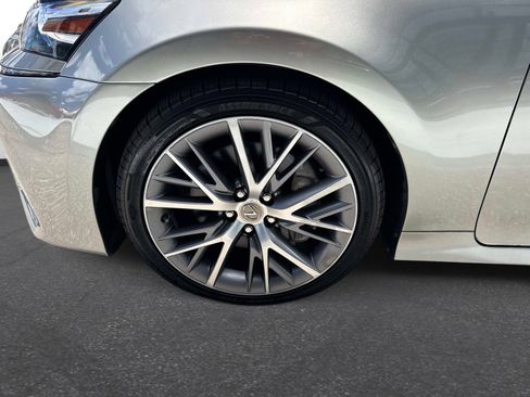 Used 2018 Lexus GS 350 RWD image 10