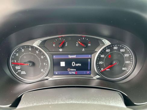 Used 2022 GMC Terrain SLT w/ Infotainment Package II AWD/4WD image 24
