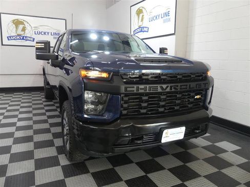 Used 2020 Chevrolet Silverado 2500 W/T w/ WT Convenience Package RWD image 5