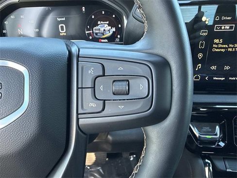 Used 2024 GMC Sierra 2500 AT4 w/ Technology Package image 24