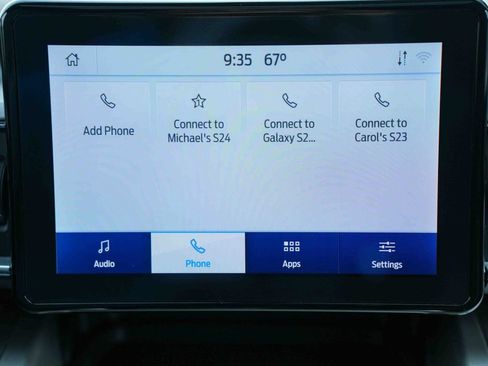 Used 2022 Ford Explorer XLT w/ Equipment Group 202A AWD/4WD image 38