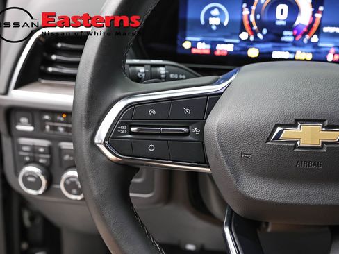 Used 2025 Chevrolet Tahoe LT AWD/4WD image 15