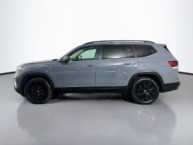 Used 2026 Volkswagen Atlas SE FWD image 6