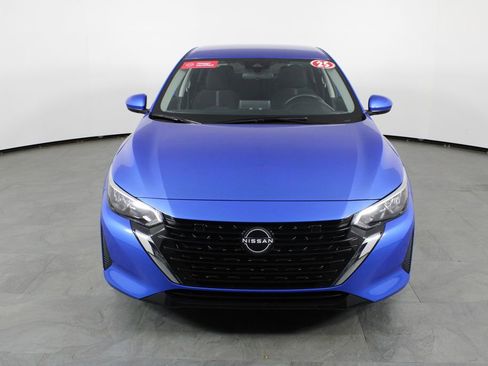 Certified 2025 Nissan Sentra SV image 14