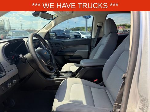 Used 2020 Chevrolet Colorado W/T w/ WT Convenience Package AWD/4WD image 15