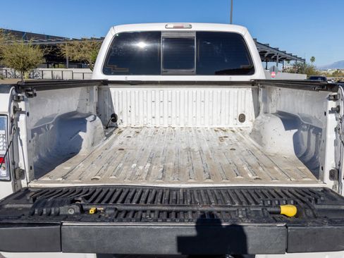 Used 2016 Ford F350 Platinum w/ FX4 Off-Road Package AWD/4WD image 6