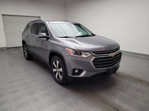 Used 2019 Chevrolet Traverse LT w/ LT Premium Package FWD image 13