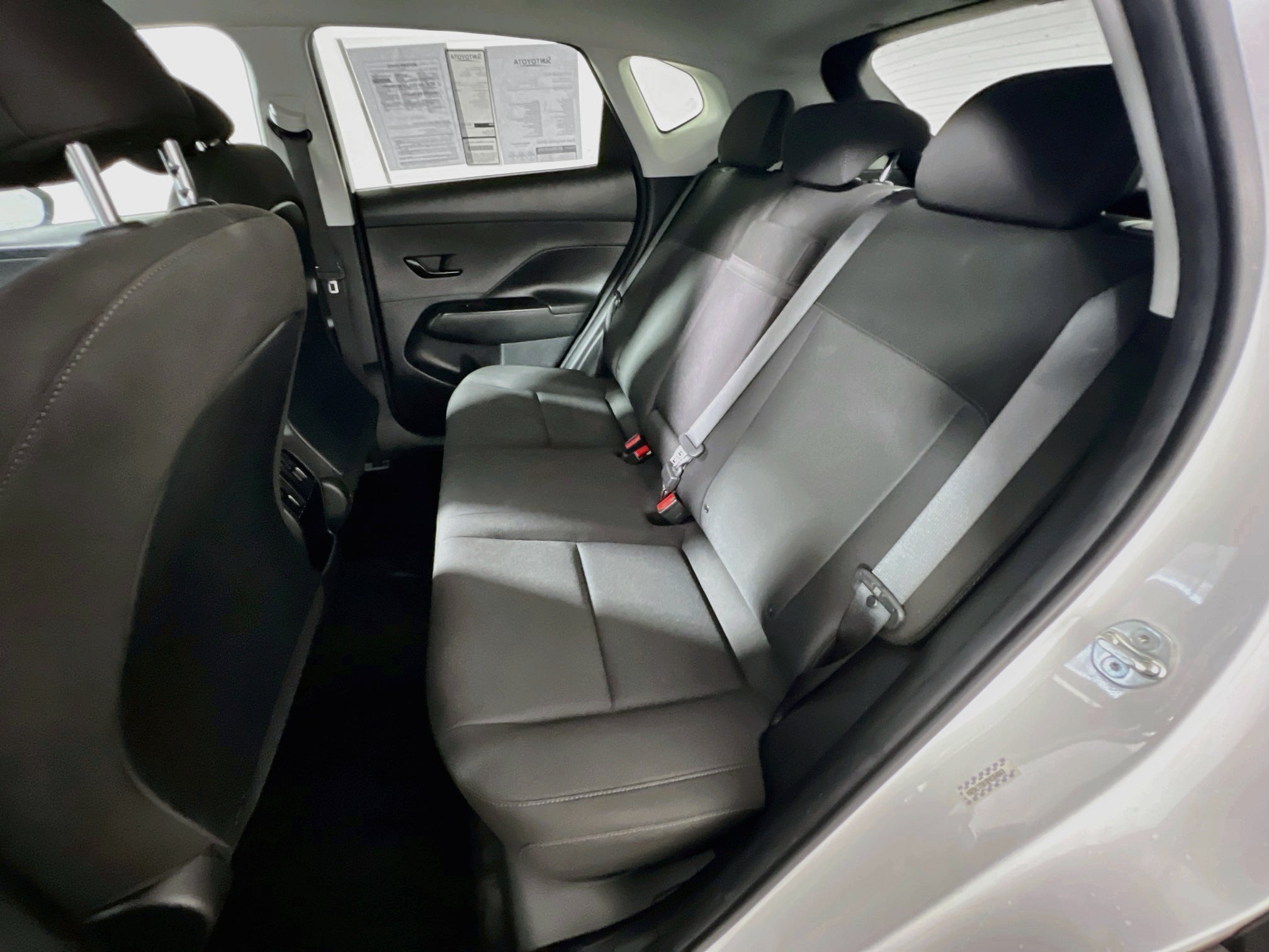 Used 2024 Hyundai Kona SEL FWD image 29