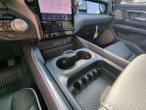 New 2026 RAM 1500 Laramie AWD/4WD image 17