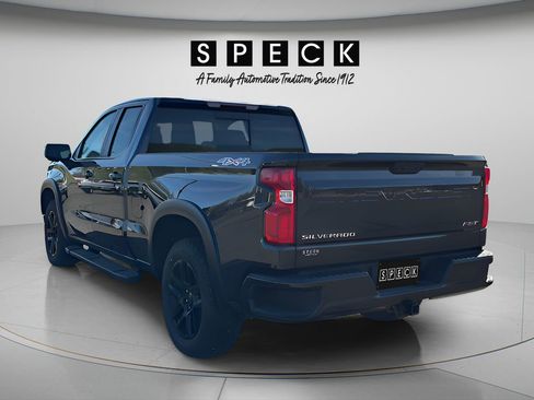 Used 2022 Chevrolet Silverado 1500 RST AWD/4WD image 6