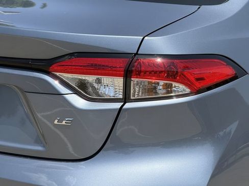 Used 2025 Toyota Corolla LE FWD image 7