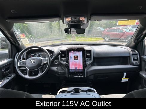 New 2025 RAM 2500 Tradesman image 25