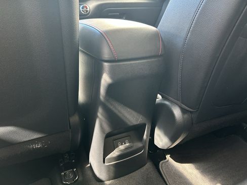 Used 2024 Kia Soul GT-Line w/ Option Group 020 FWD image 15