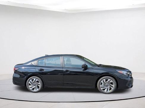 Used 2025 Subaru Legacy Limited image 6