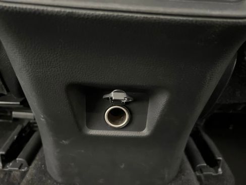 Used 2023 Toyota RAV4 LE image 22