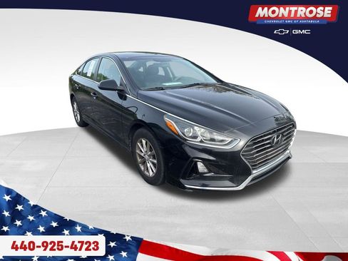 Used 2019 Hyundai Sonata SE FWD image 2