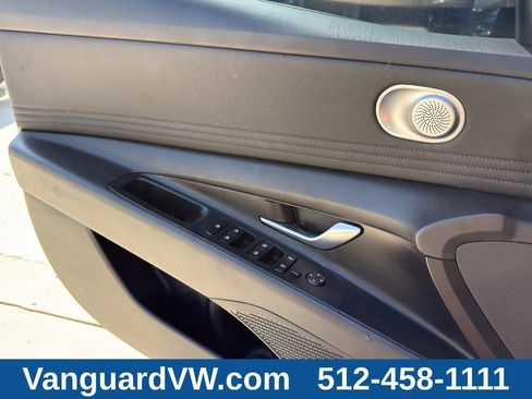 Used 2024 Hyundai Elantra SEL w/ Convenience Package FWD image 22