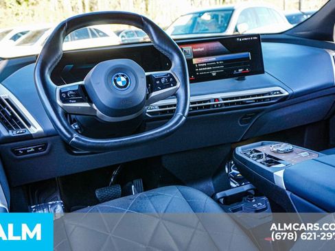Used 2023 BMW iX xDrive50 w/ Premium Package image 28