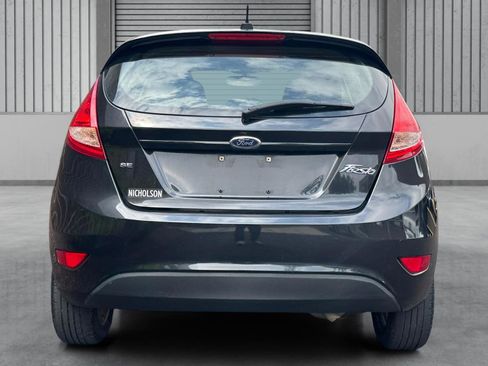 Used 2013 Ford Fiesta SE FWD image 10