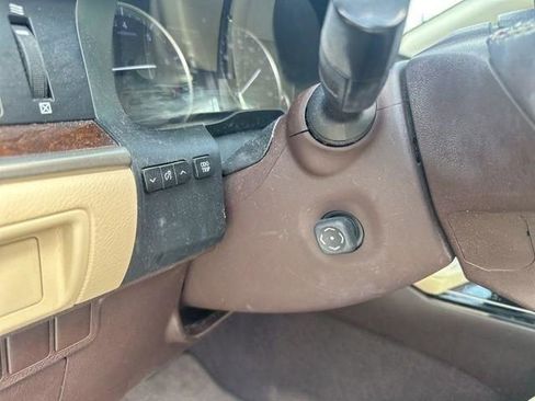 Used 2016 Lexus ES 350 w/ Premium Package w/Wood Trim image 42