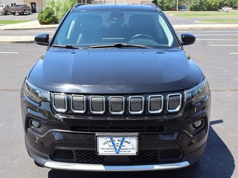 Used 2022 Jeep Compass Limited image 12