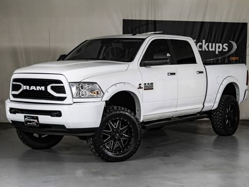 Used 2017 RAM 2500 SLT image 5