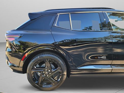 New 2026 Chevrolet Equinox EV RS image 21