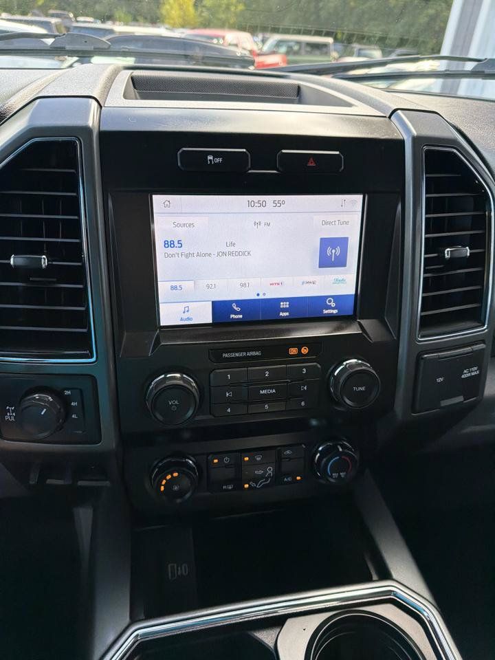 Used 2022 Ford F250 XLT w/ Black Appearance Package AWD/4WD image 12