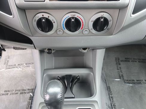 Used 2007 Toyota Tacoma PreRunner image 16