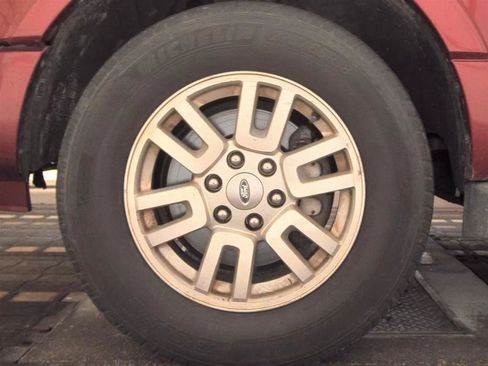 Used 2013 Ford Expedition XLT AWD/4WD image 9