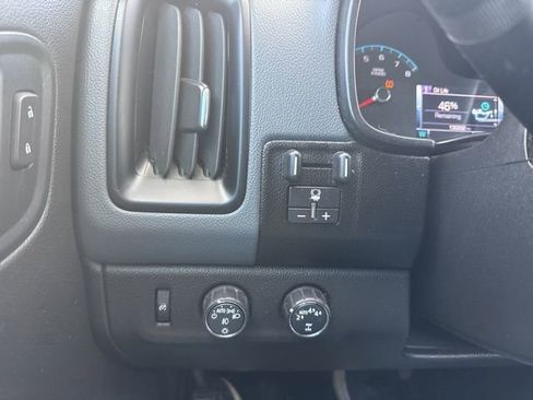 Used 2018 Chevrolet Colorado Z71 image 24