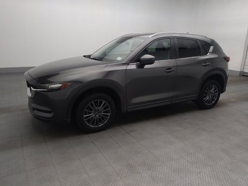 Used 2019 MAZDA CX-5 Touring FWD image 2