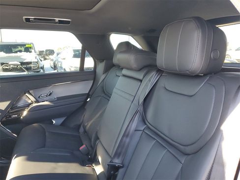 New 2026 Land Rover Range Rover Sport SE image 26