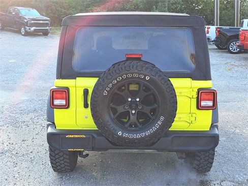 Used 2023 Jeep Wrangler Sport image 8
