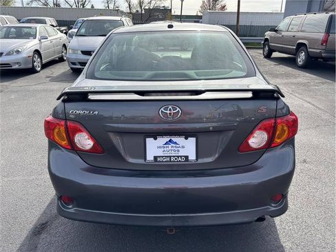 Used 2010 Toyota Corolla S image 4
