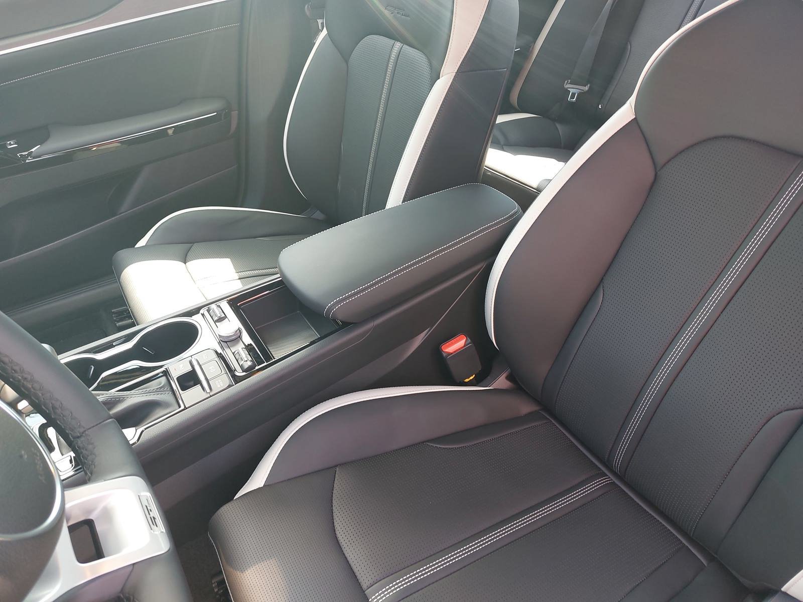 New 2027 Kia K5 GT-Line FWD image 15