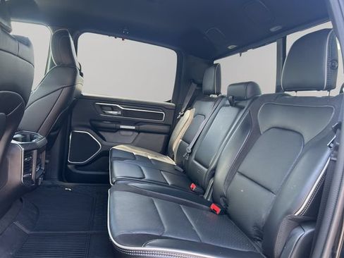 Used 2023 RAM 1500 Laramie AWD/4WD image 18