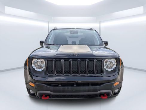 Used 2023 Jeep Renegade Trailhawk w/ Sun/Sound Group AWD/4WD image 8