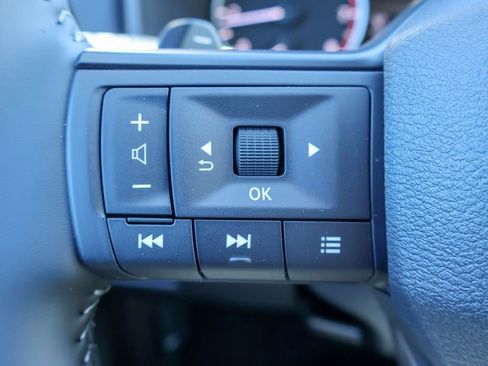 New 2026 Nissan Rogue SV image 10