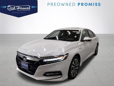 Used 2020 Honda Accord Touring image 1