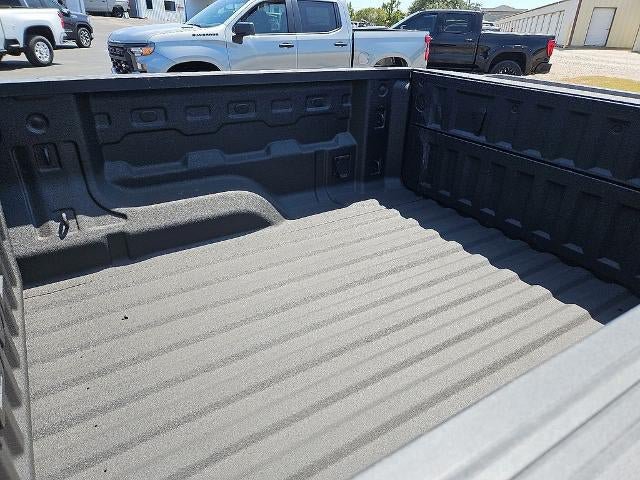 Used 2026 GMC Canyon Denali w/ LPO, Black Badging Package AWD/4WD image 14