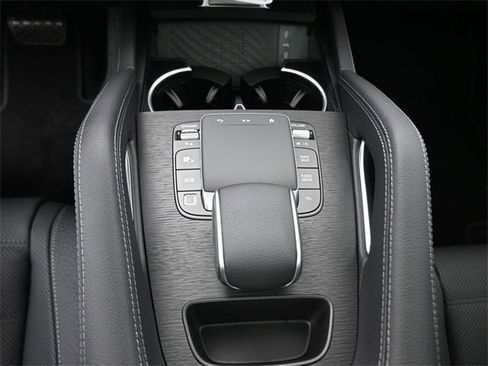 New 2026 Mercedes-Benz GLE 450 4MATIC image 4